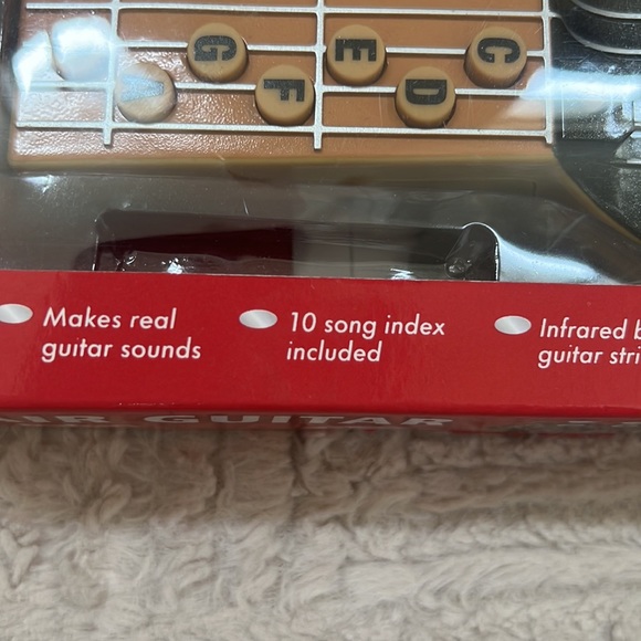 Air Guitar by Totes - With Lights Infrared Guitar String lights up when played - Picture 12 of 16